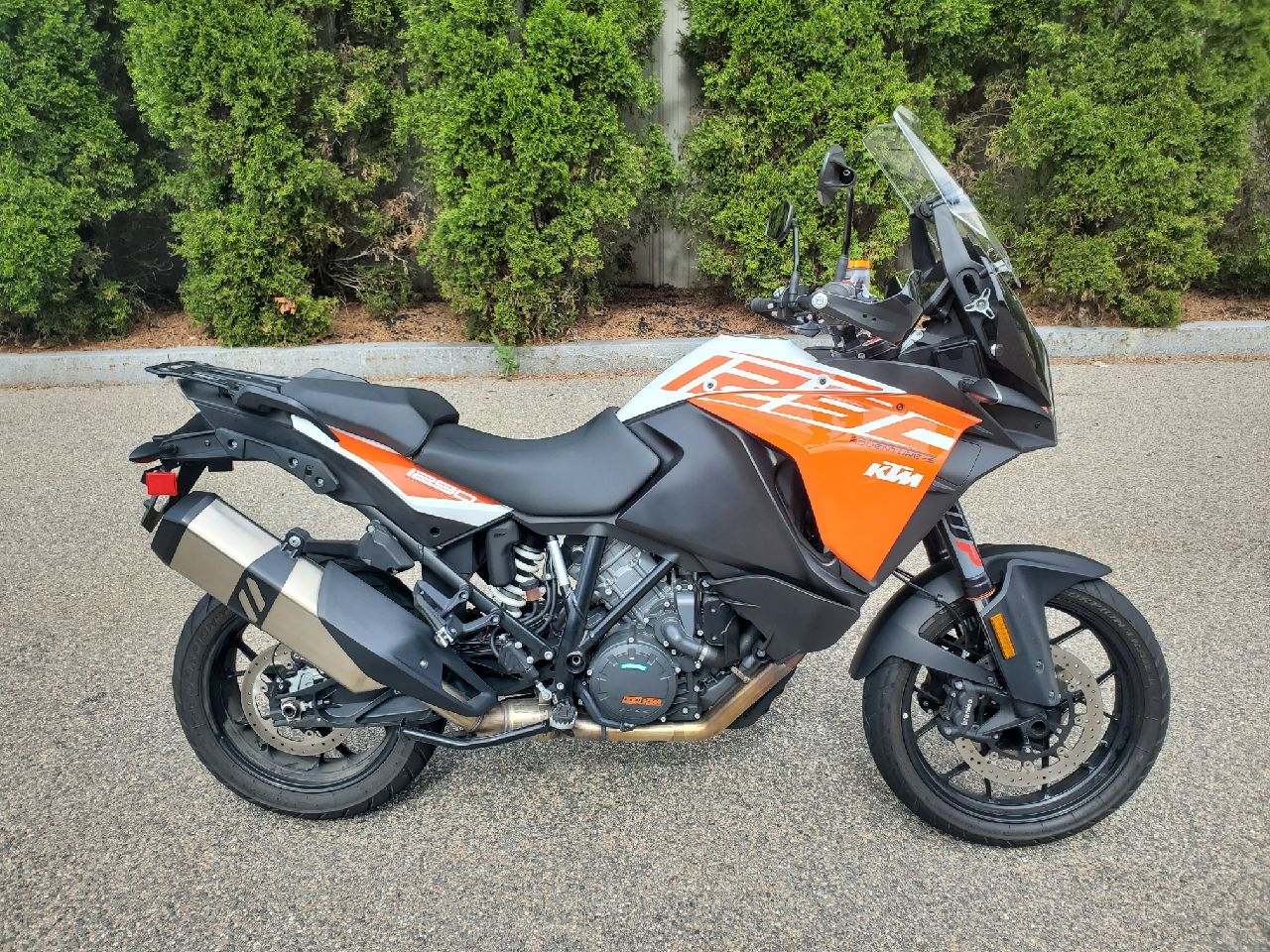 2018 KTM 1290 Super Adventure S in Tyngsboro, Massachusetts - Photo 6