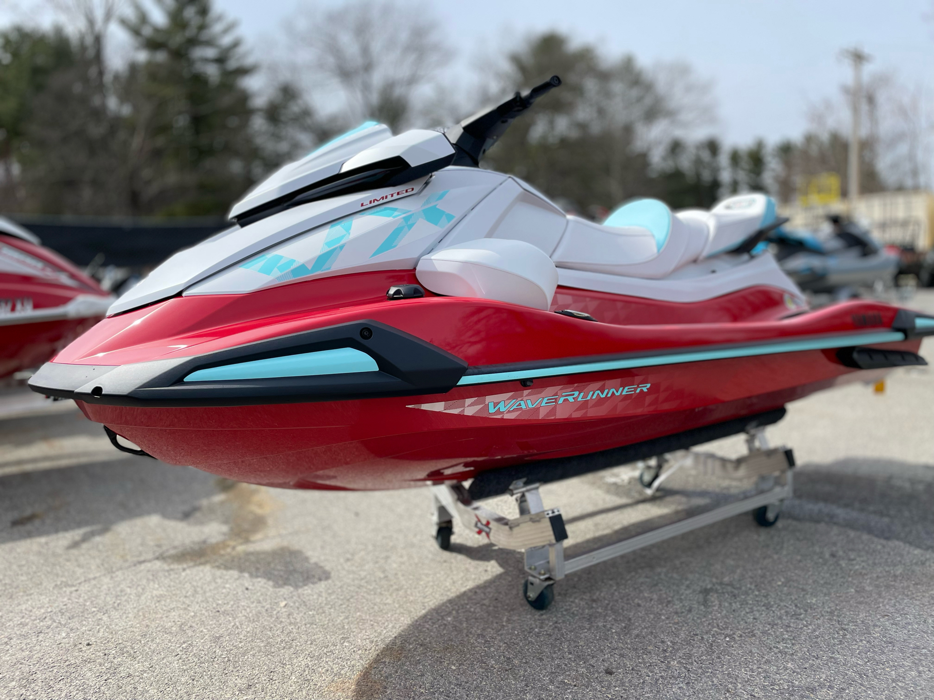 2025 Yamaha VX Limited in Tyngsboro, Massachusetts - Photo 2