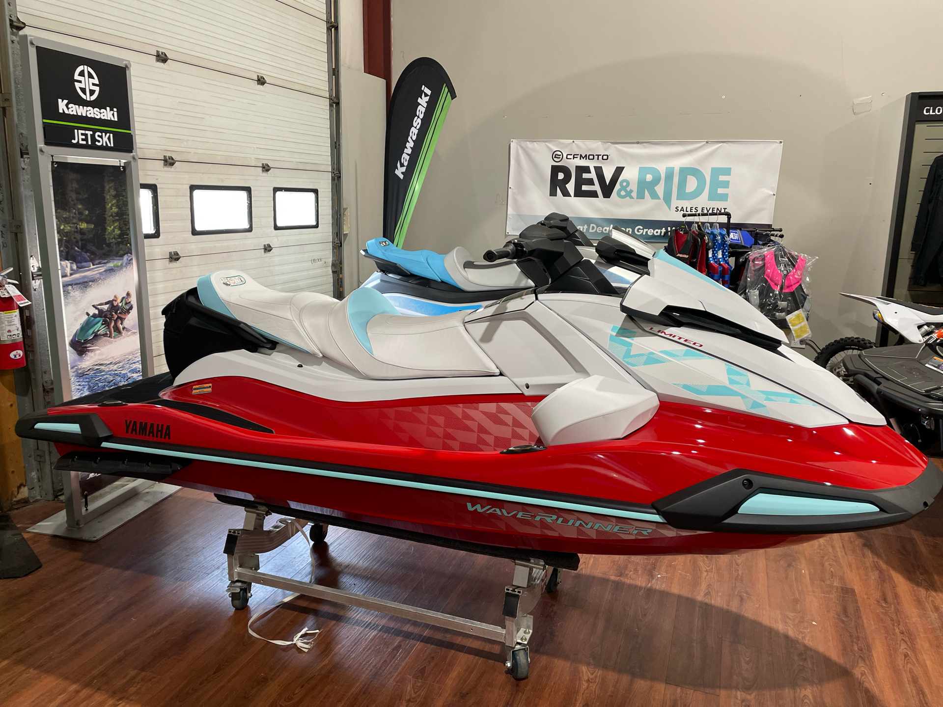 2025 Yamaha VX Limited in Tyngsboro, Massachusetts - Photo 25