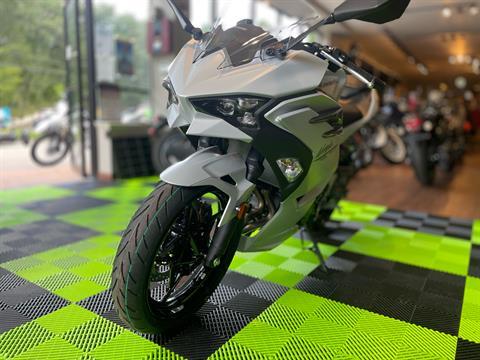 2025 Kawasaki Ninja 500 ABS in Tyngsboro, Massachusetts - Photo 3