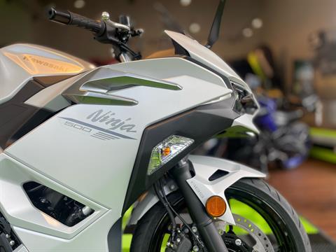 2025 Kawasaki Ninja 500 ABS in Tyngsboro, Massachusetts - Photo 6