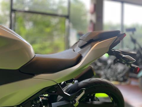 2025 Kawasaki Ninja 500 ABS in Tyngsboro, Massachusetts - Photo 8