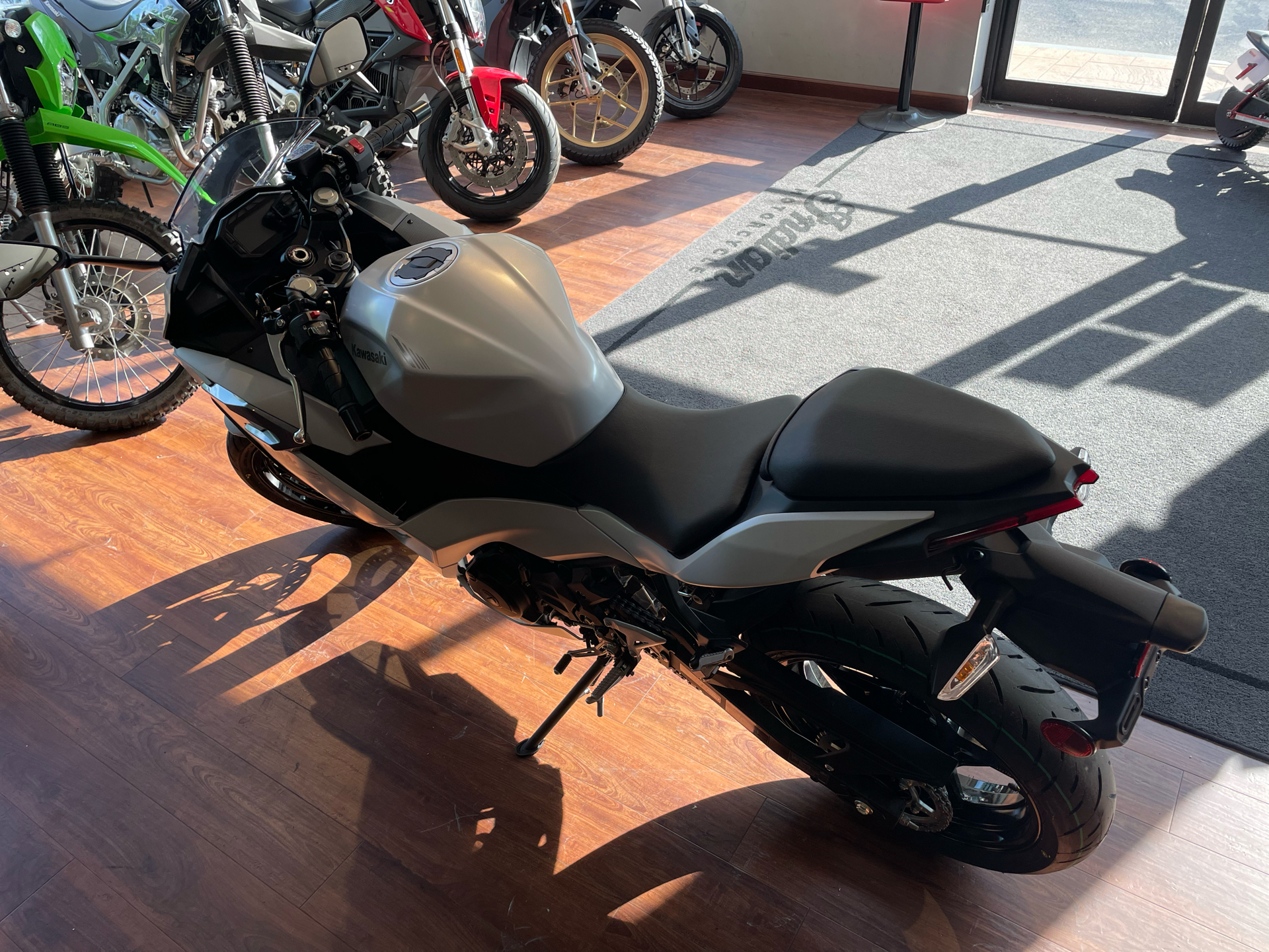 2025 Kawasaki Ninja 500 ABS in Tyngsboro, Massachusetts - Photo 11