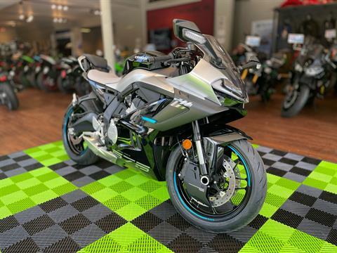 2025 CFMOTO 675SS in Tyngsboro, Massachusetts - Photo 7