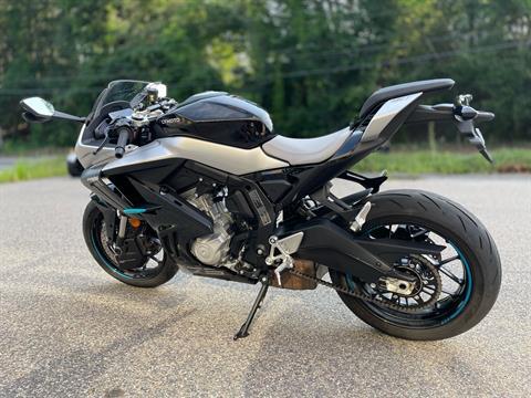 2025 CFMOTO 675SS in Tyngsboro, Massachusetts - Photo 4