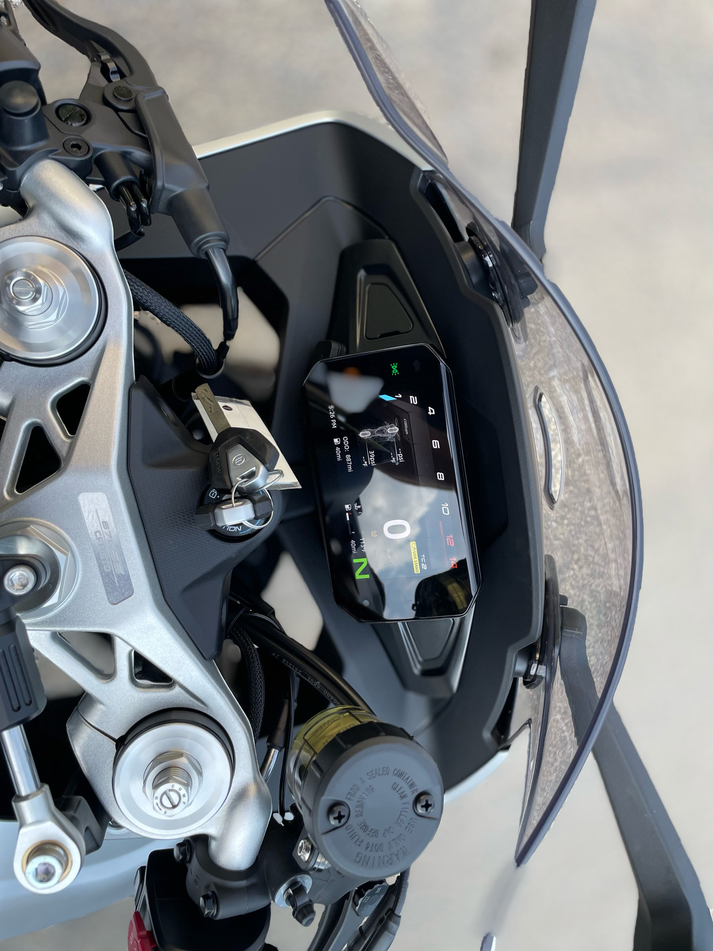 2025 CFMOTO 675SS in Tyngsboro, Massachusetts - Photo 15