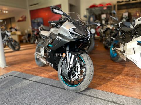 2025 CFMOTO 675SS in Tyngsboro, Massachusetts - Photo 2