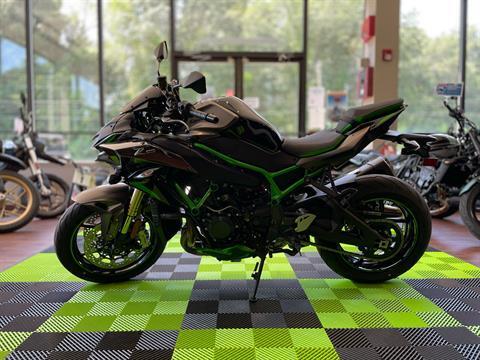 2025 Kawasaki Z H2 SE ABS in Tyngsboro, Massachusetts - Photo 2