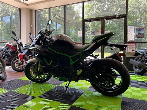 2025 Kawasaki Z H2 SE ABS in Tyngsboro, Massachusetts - Photo 9