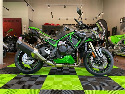 2025 Kawasaki Z H2 SE ABS in Tyngsboro, Massachusetts - Photo 12