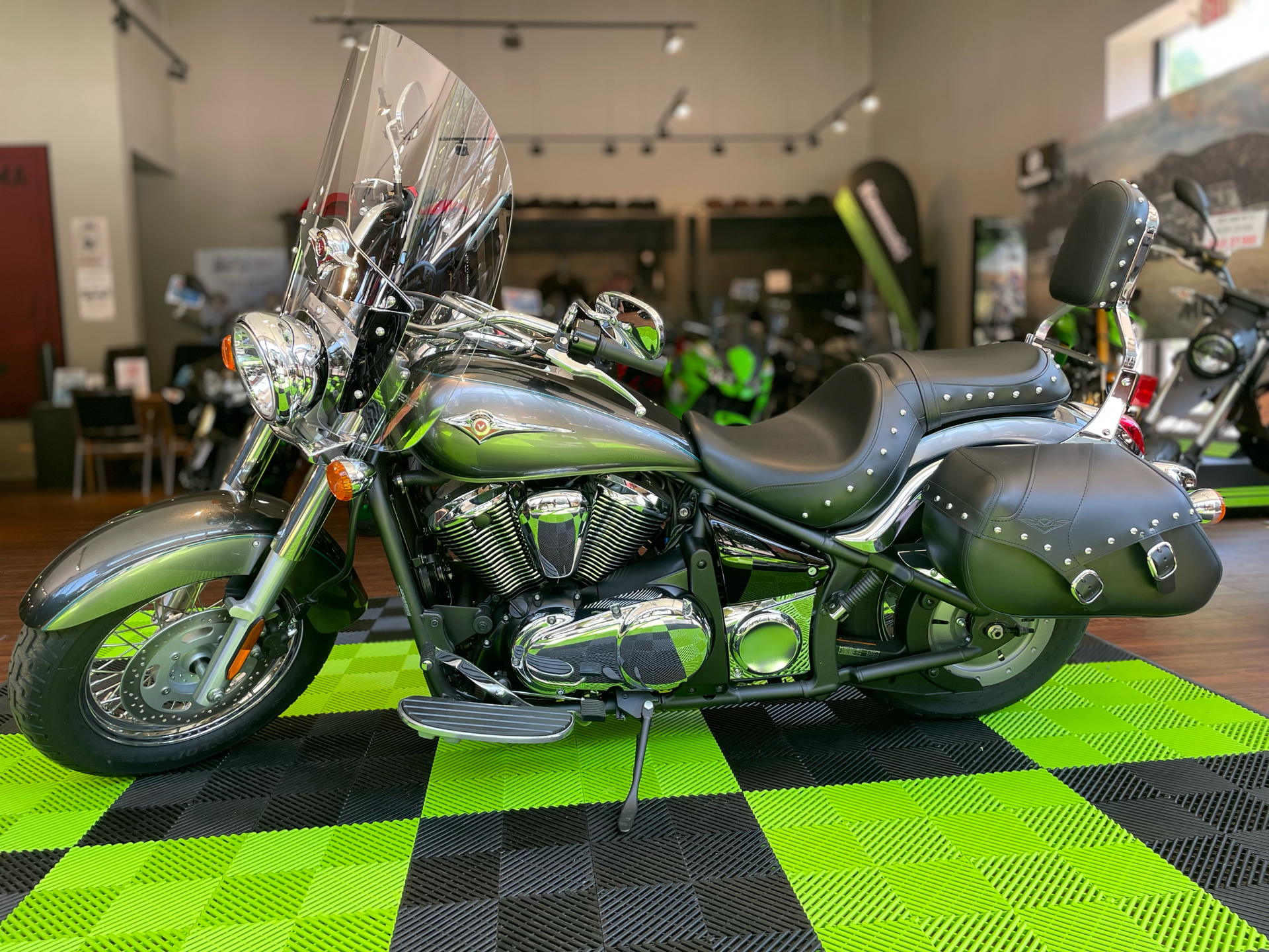 2024 Kawasaki Vulcan 900 Classic LT in Tyngsboro, Massachusetts - Photo 1