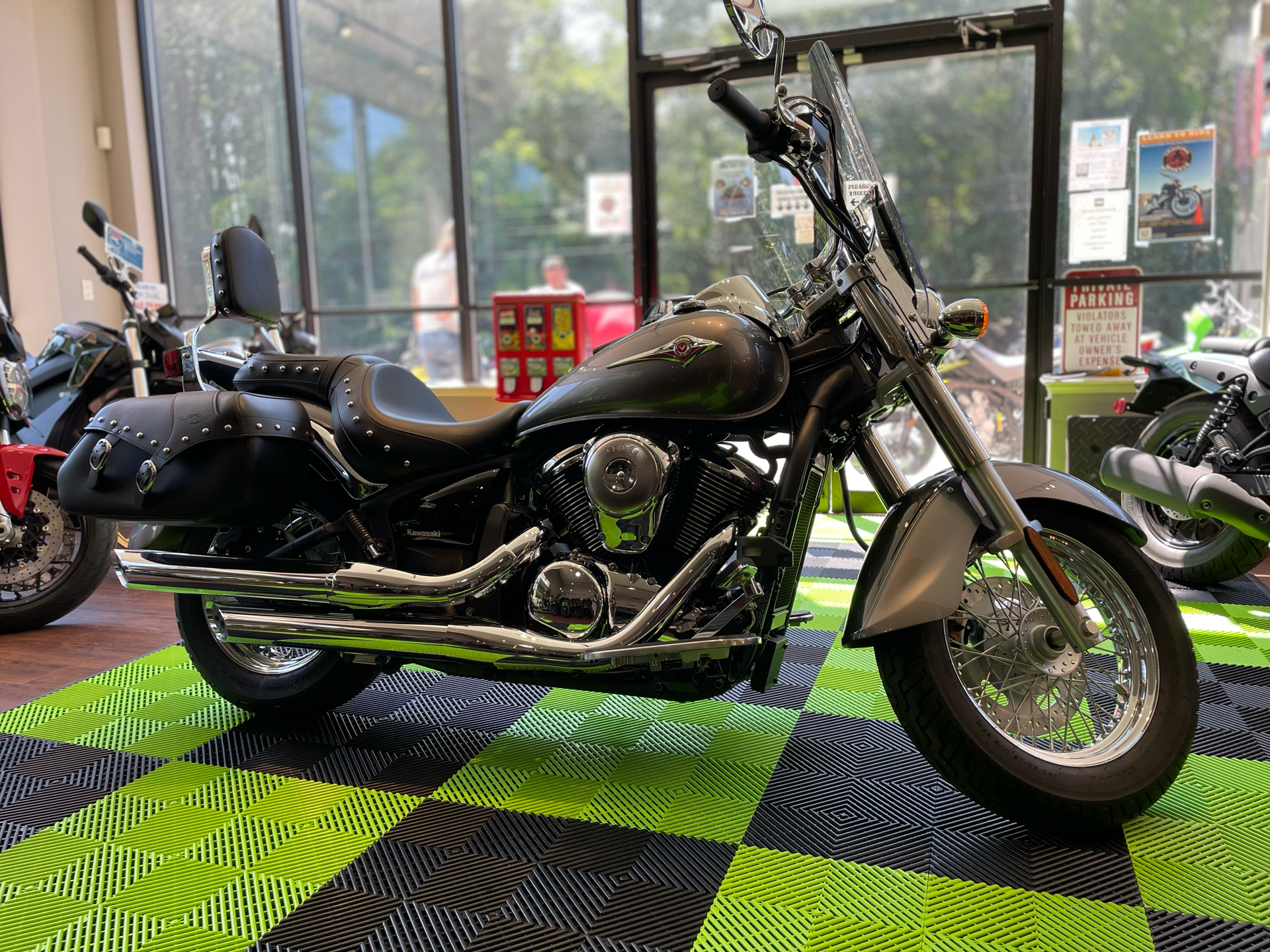 2024 Kawasaki Vulcan 900 Classic LT in Tyngsboro, Massachusetts - Photo 6