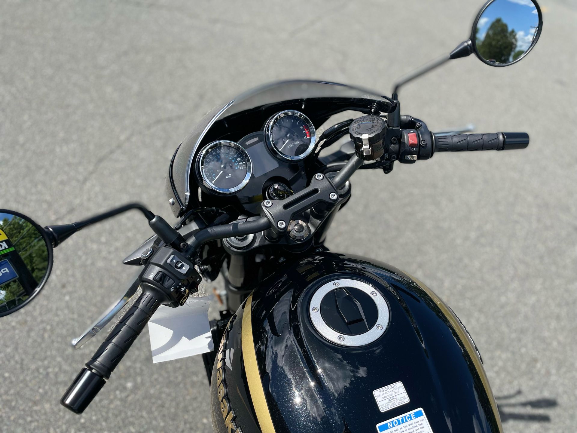 2024 Kawasaki Z900RS Cafe ABS in Tyngsboro, Massachusetts - Photo 13