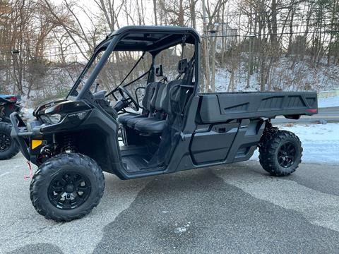 2025 Can-Am Defender PRO XT in Tyngsboro, Massachusetts