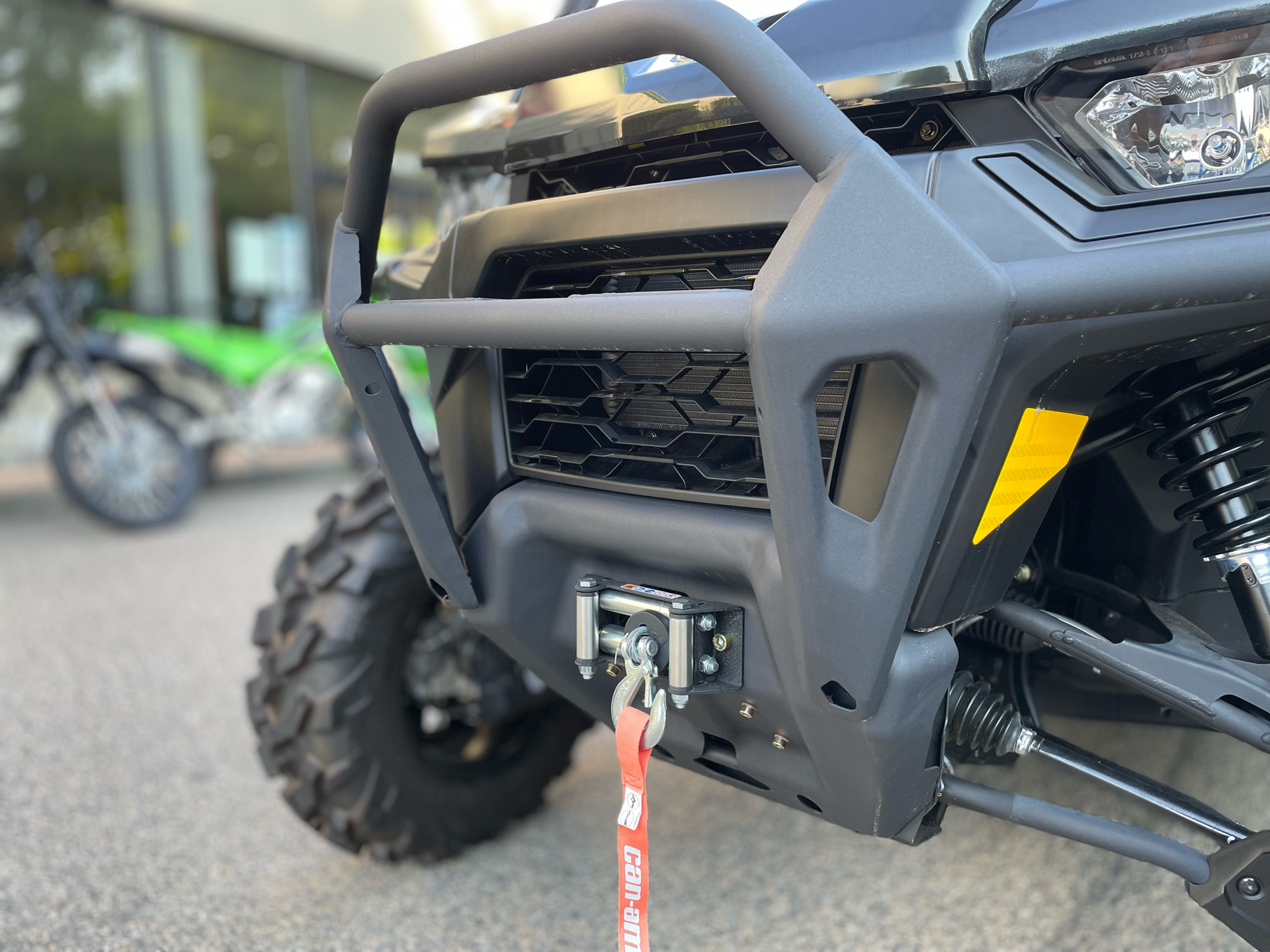 2025 Can-Am Defender PRO XT in Tyngsboro, Massachusetts - Photo 4