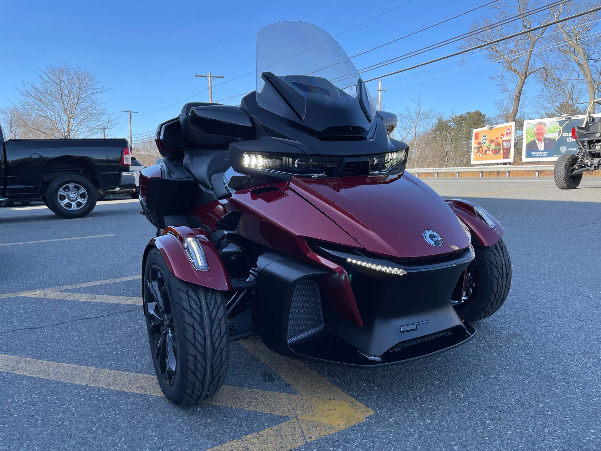 2024 Can-Am Spyder RT Limited in Tyngsboro, Massachusetts - Photo 2