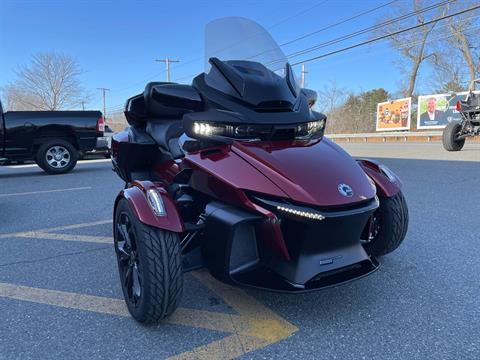 2024 Can-Am Spyder RT Limited in Tyngsboro, Massachusetts - Photo 2