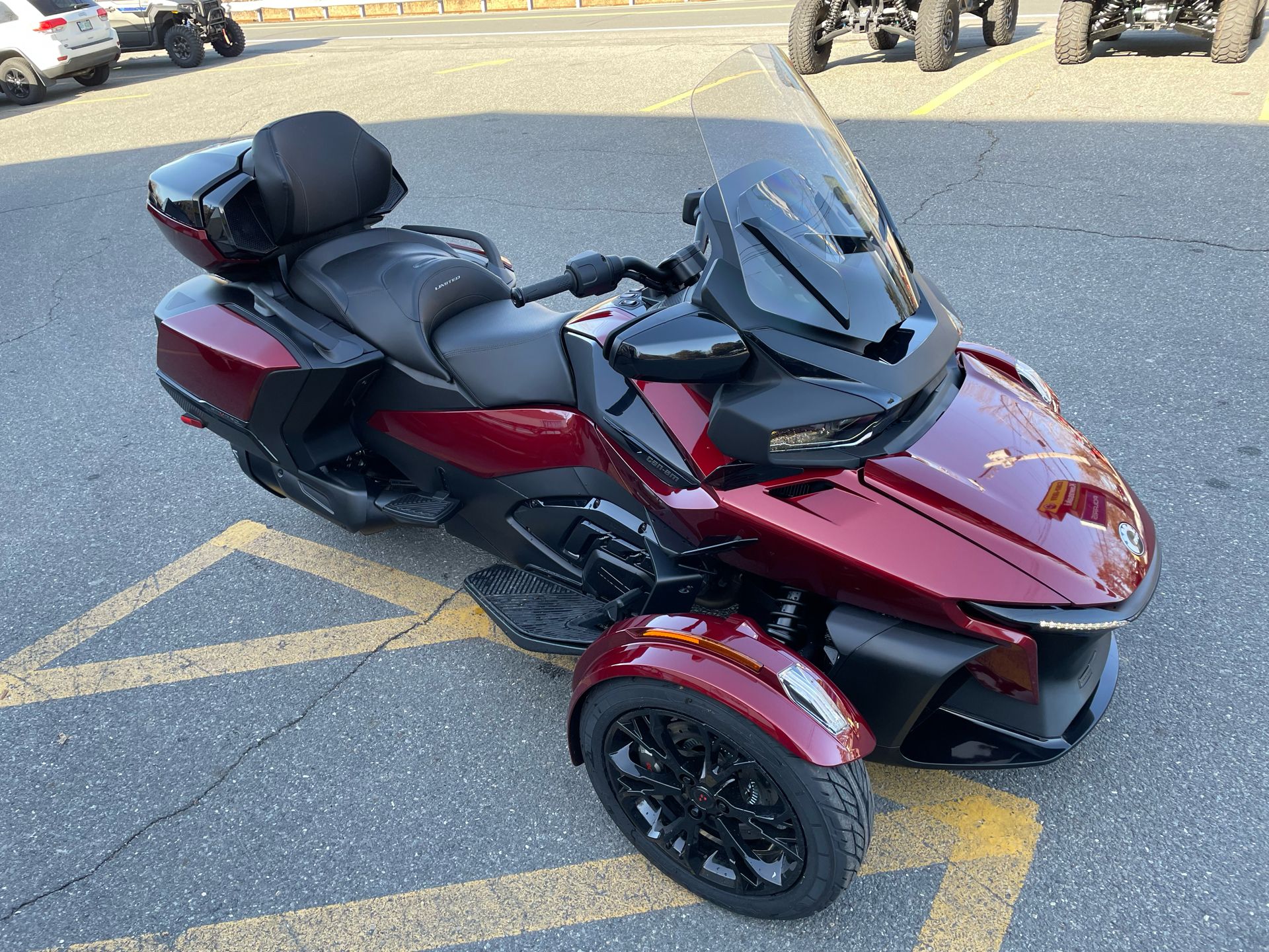 2024 Can-Am Spyder RT Limited in Tyngsboro, Massachusetts - Photo 5