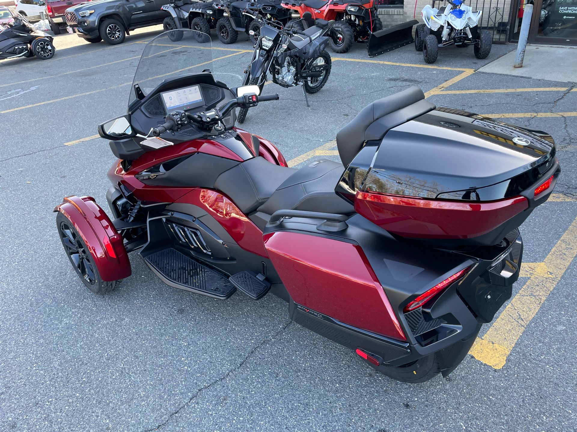 2024 Can-Am Spyder RT Limited in Tyngsboro, Massachusetts - Photo 7