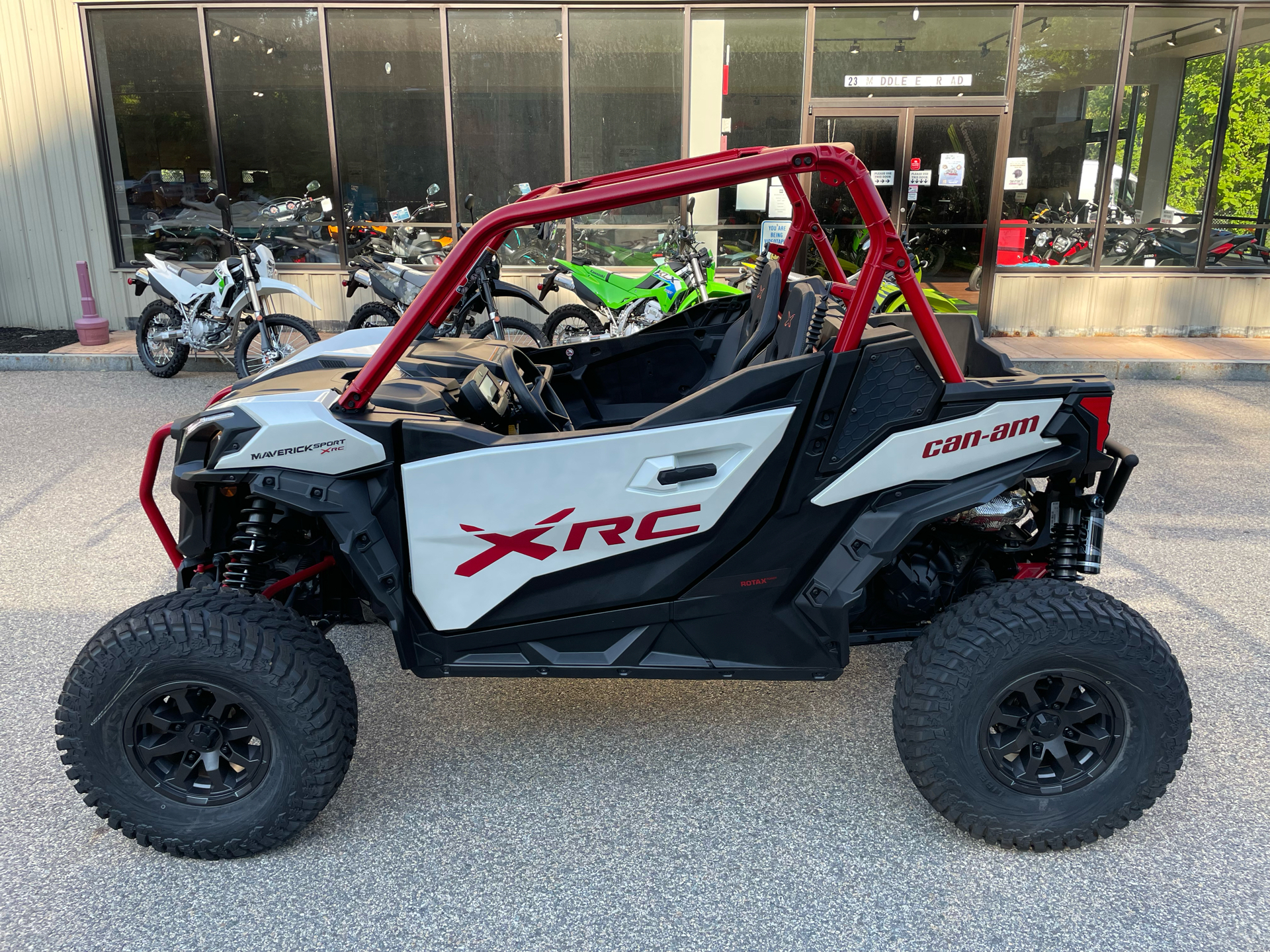 2025 Can-Am Maverick Sport X RC in Tyngsboro, Massachusetts - Photo 11