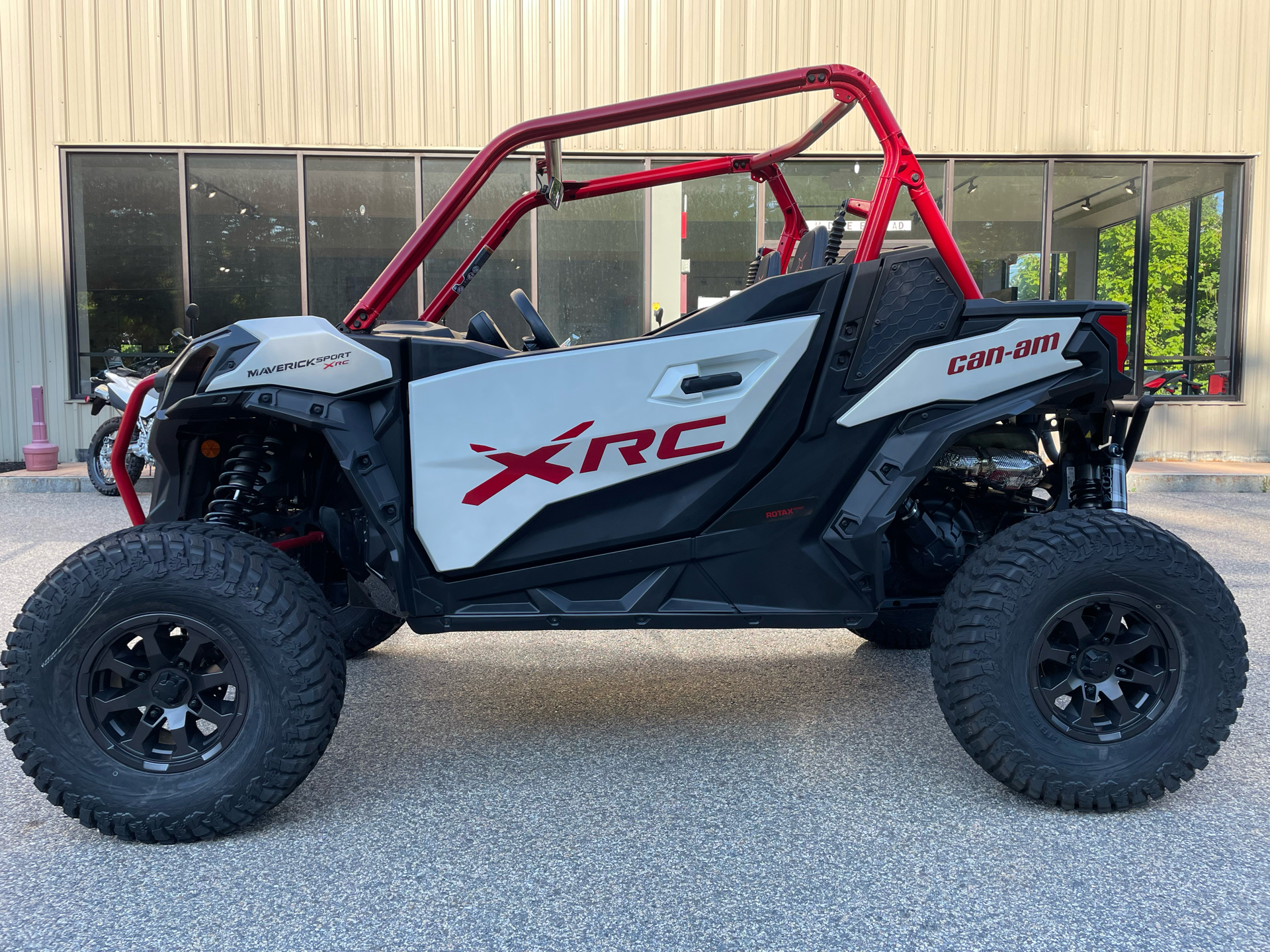 2025 Can-Am Maverick Sport X RC in Tyngsboro, Massachusetts - Photo 25