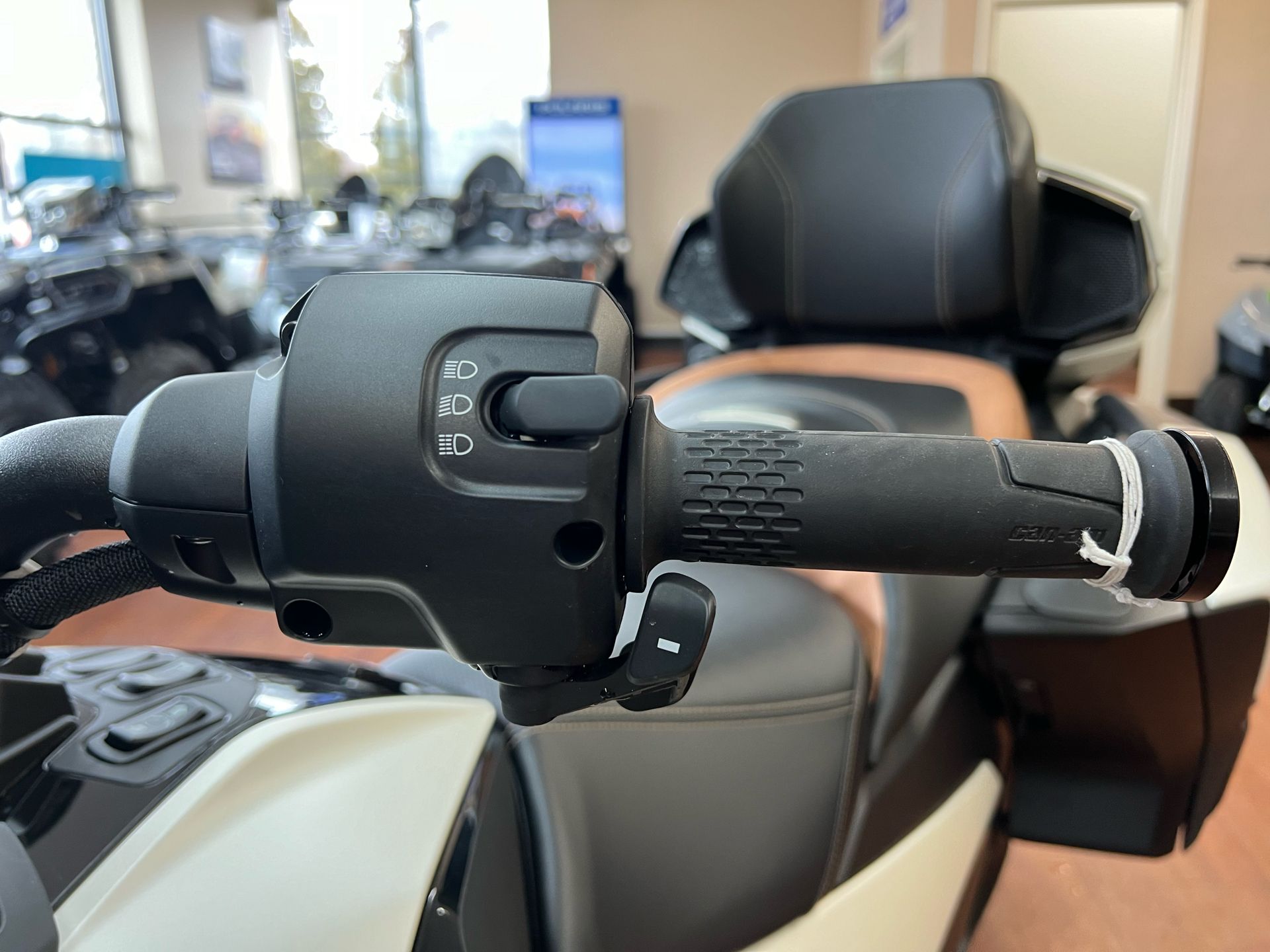 2024 Can-Am Spyder RT Sea-to-Sky in Tyngsboro, Massachusetts - Photo 17