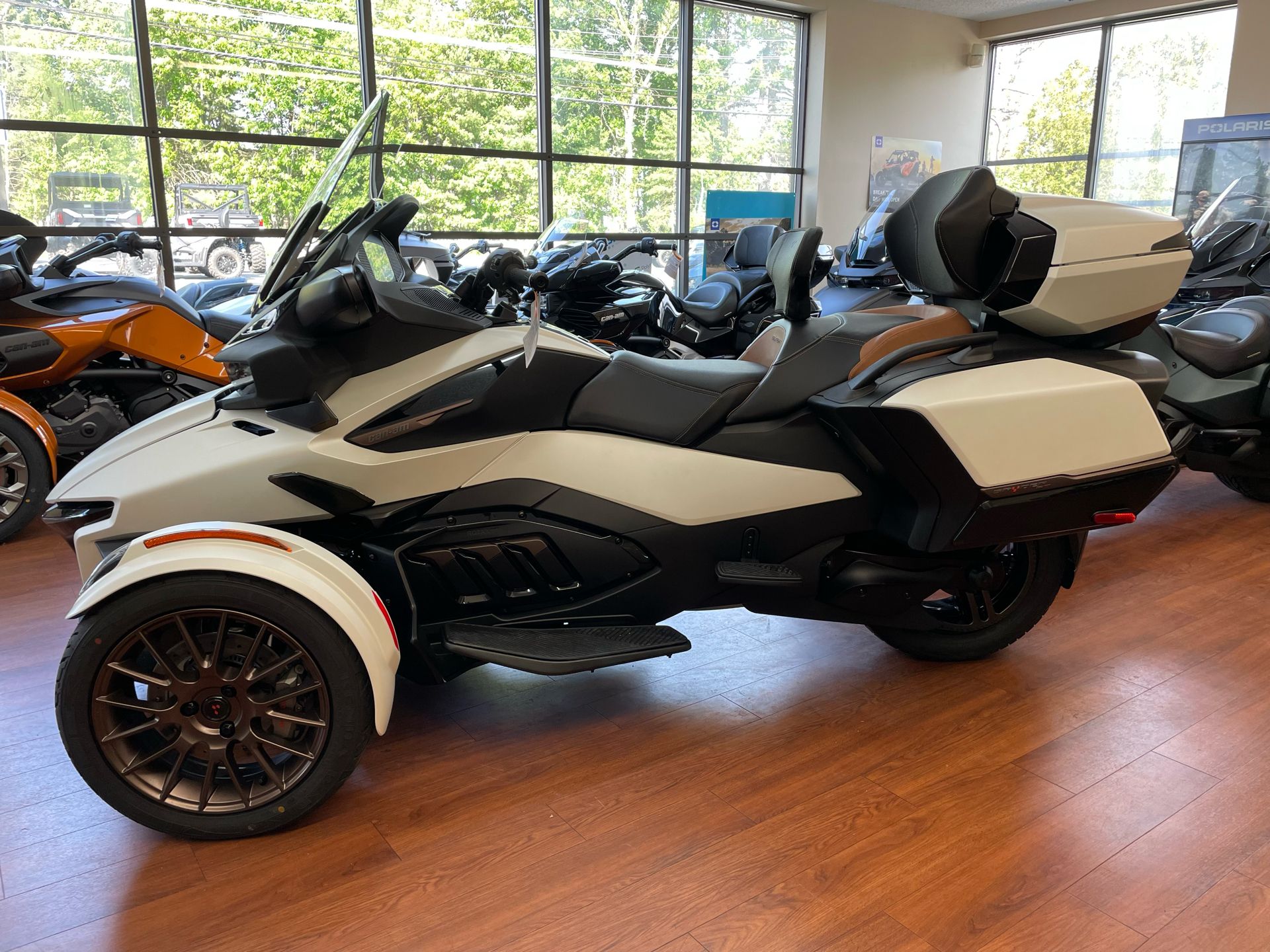 2024 Can-Am Spyder RT Sea-to-Sky in Tyngsboro, Massachusetts - Photo 18
