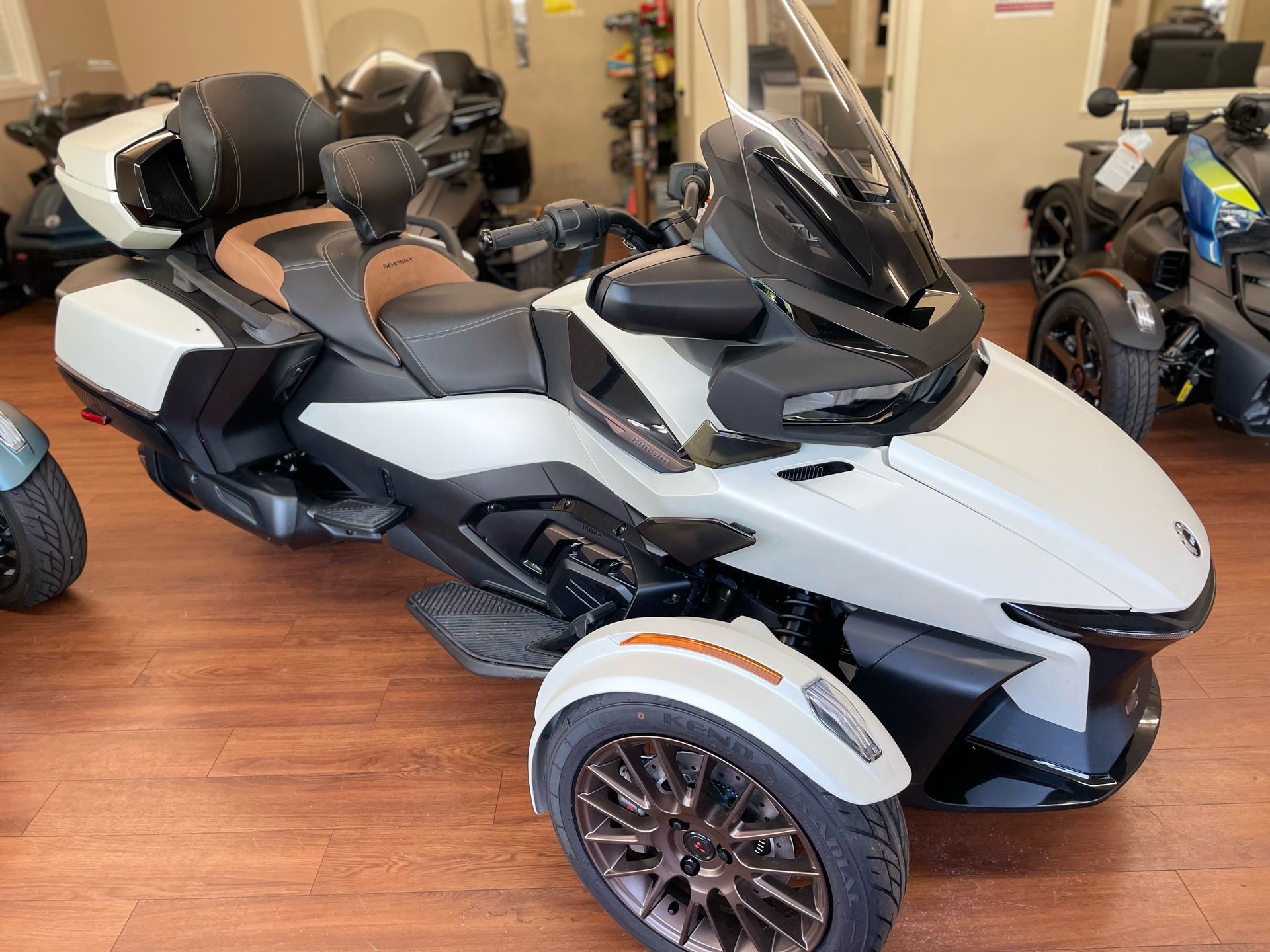 2024 Can-Am Spyder RT Sea-to-Sky in Tyngsboro, Massachusetts - Photo 1