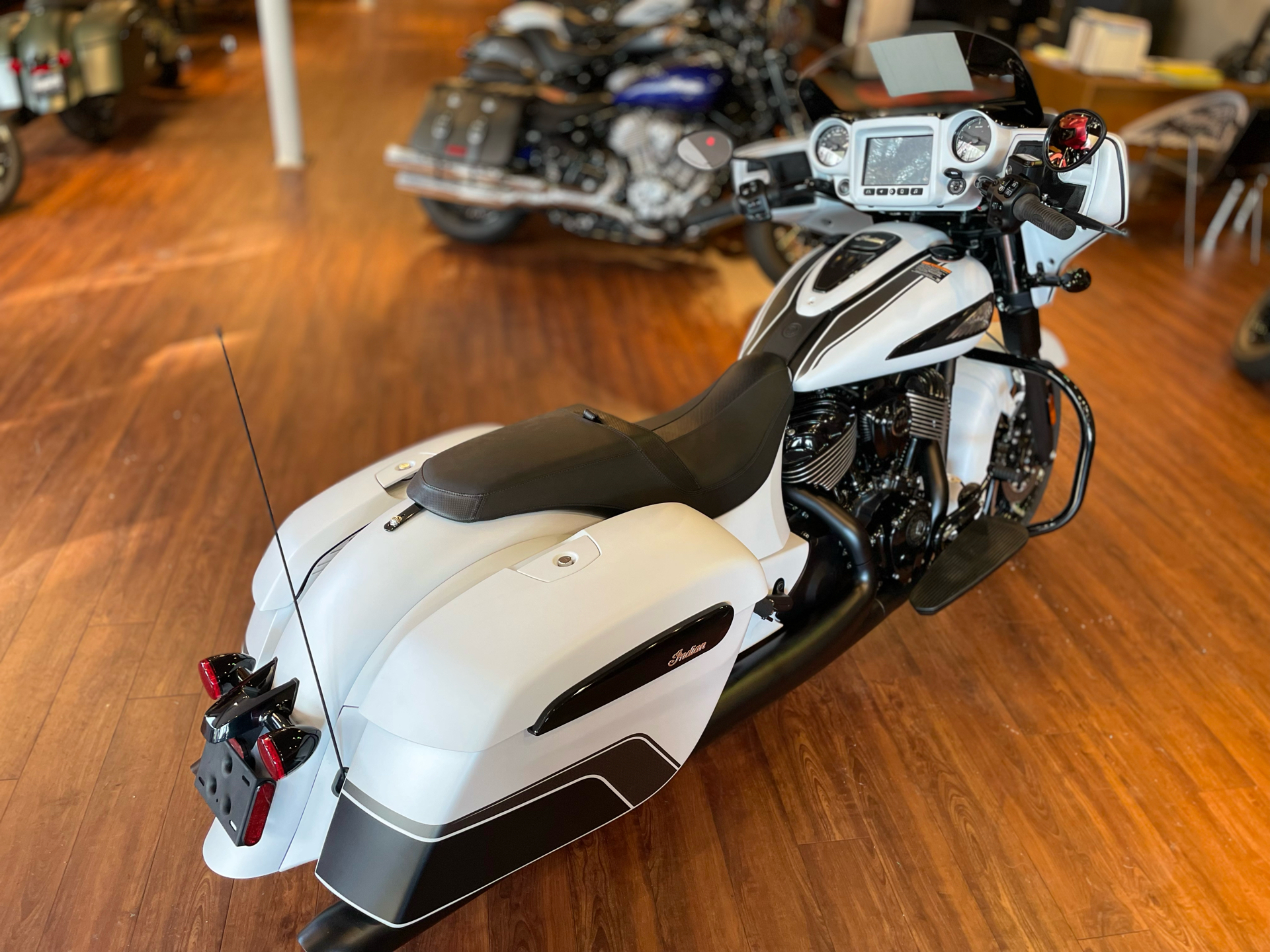 2024 Indian Motorcycle Chieftain® Dark Horse® in Tyngsboro, Massachusetts - Photo 19