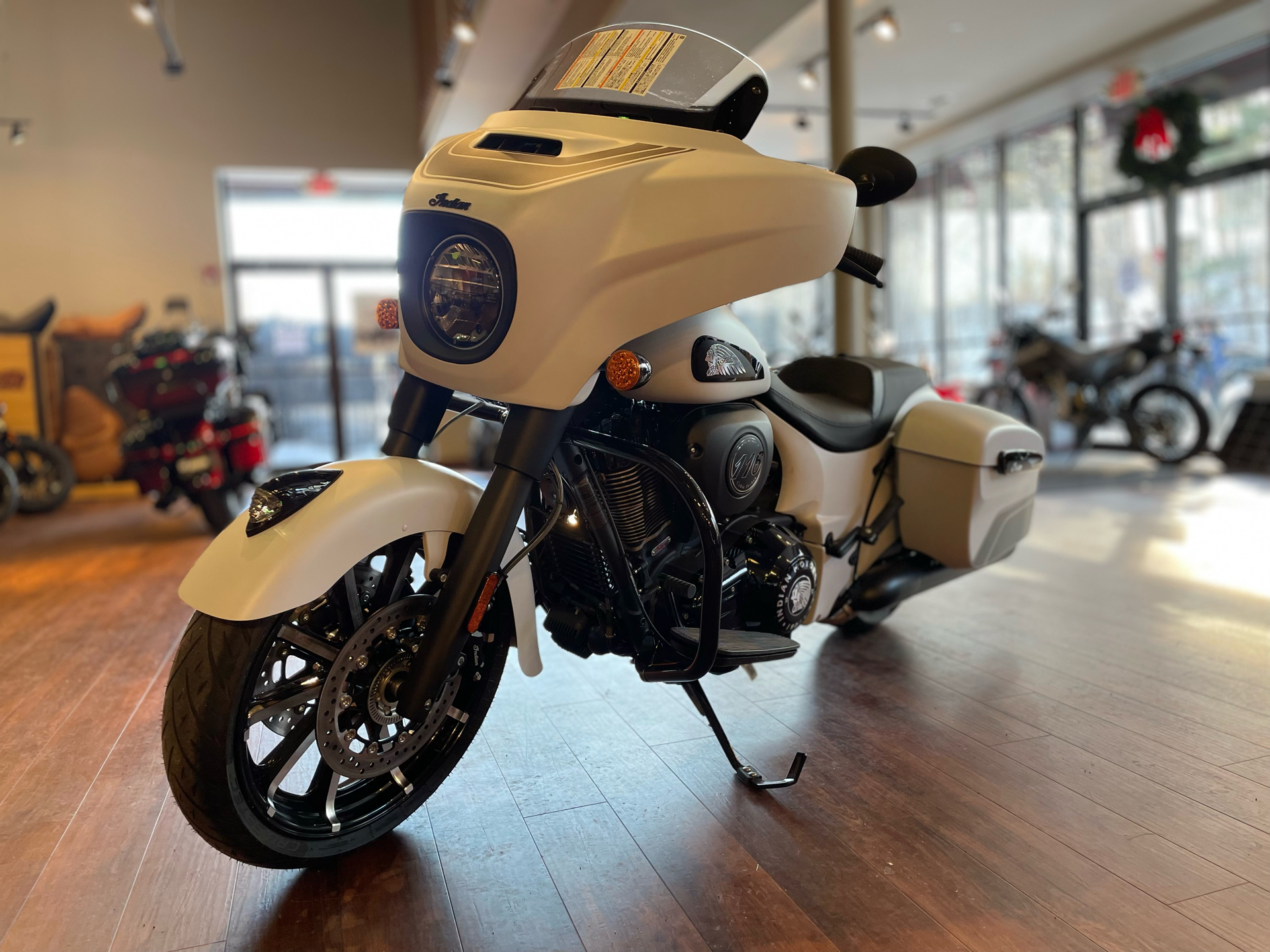 2024 Indian Motorcycle Chieftain® Dark Horse® in Tyngsboro, Massachusetts - Photo 22