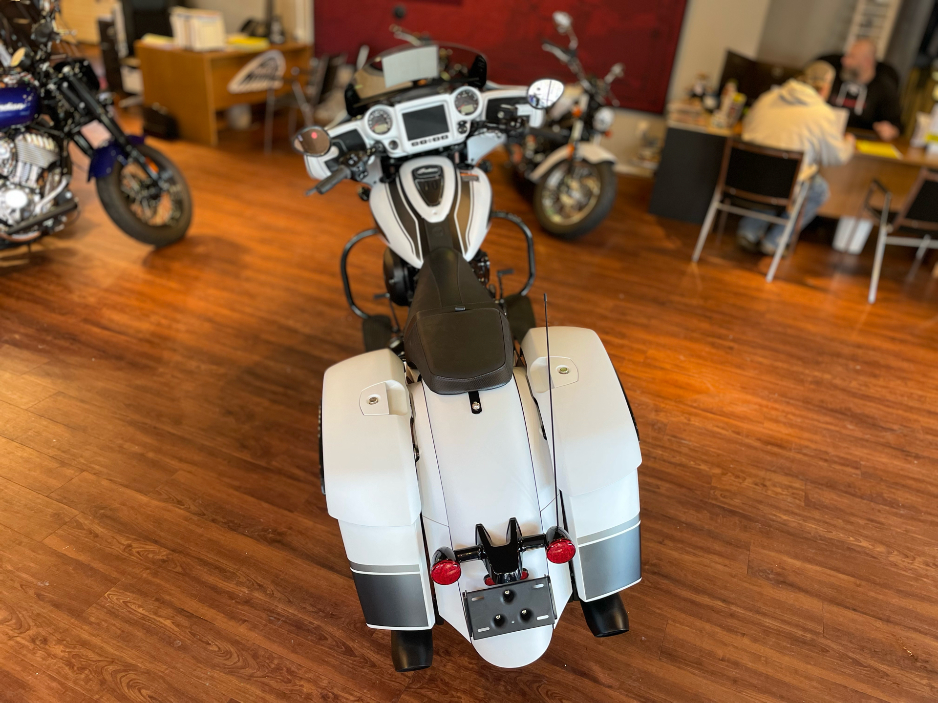 2024 Indian Motorcycle Chieftain® Dark Horse® in Tyngsboro, Massachusetts - Photo 24
