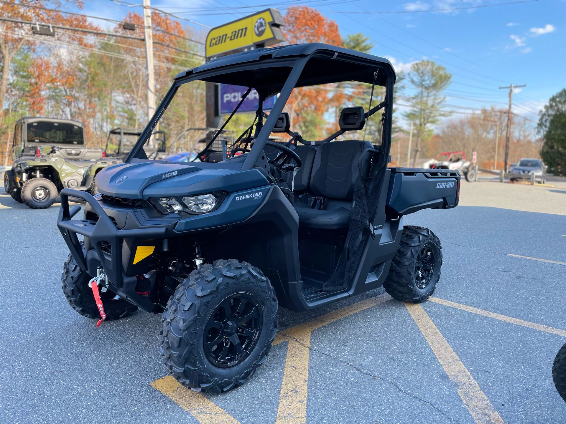 2025 Can-Am Defender XT HD9 in Tyngsboro, Massachusetts - Photo 4
