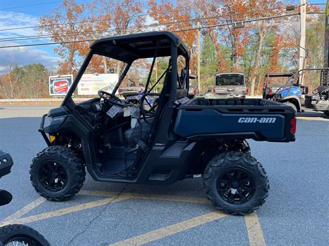 2025 Can-Am Defender XT HD9 in Tyngsboro, Massachusetts - Photo 7