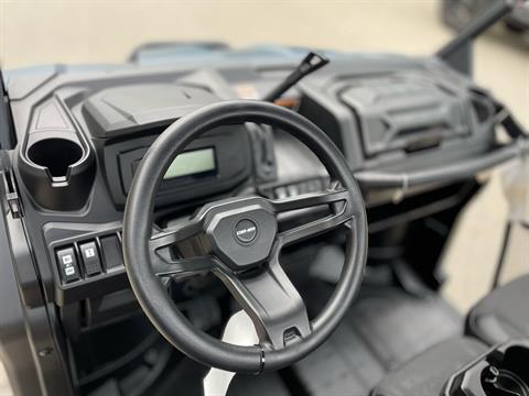 2025 Can-Am Defender XT HD9 in Tyngsboro, Massachusetts - Photo 12