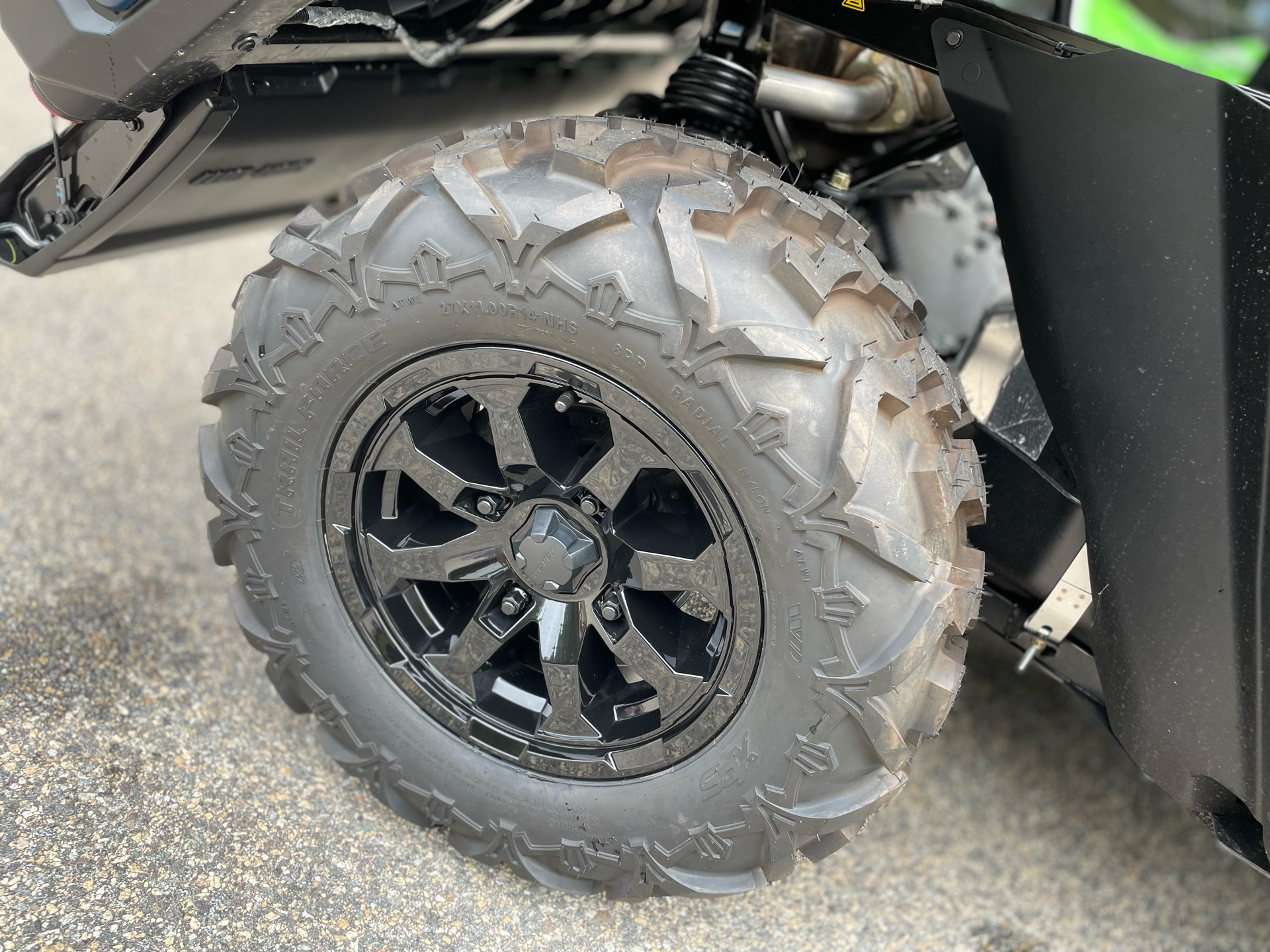 2025 Can-Am Defender XT HD9 in Tyngsboro, Massachusetts - Photo 16