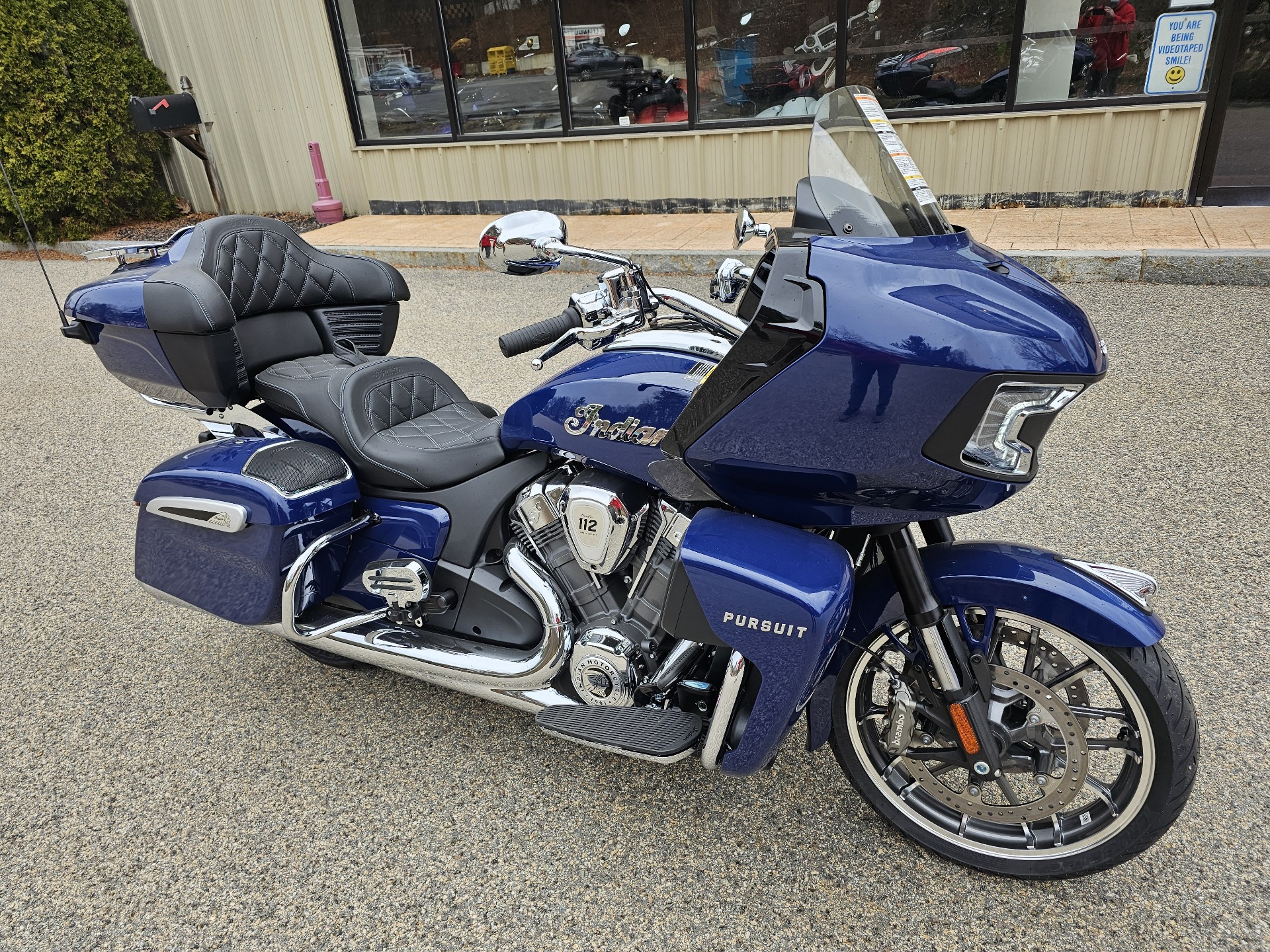 2025 Indian Motorcycle Pursuit® Limited® with 112 and Powerband Audio Package in Tyngsboro, Massachusetts - Photo 4