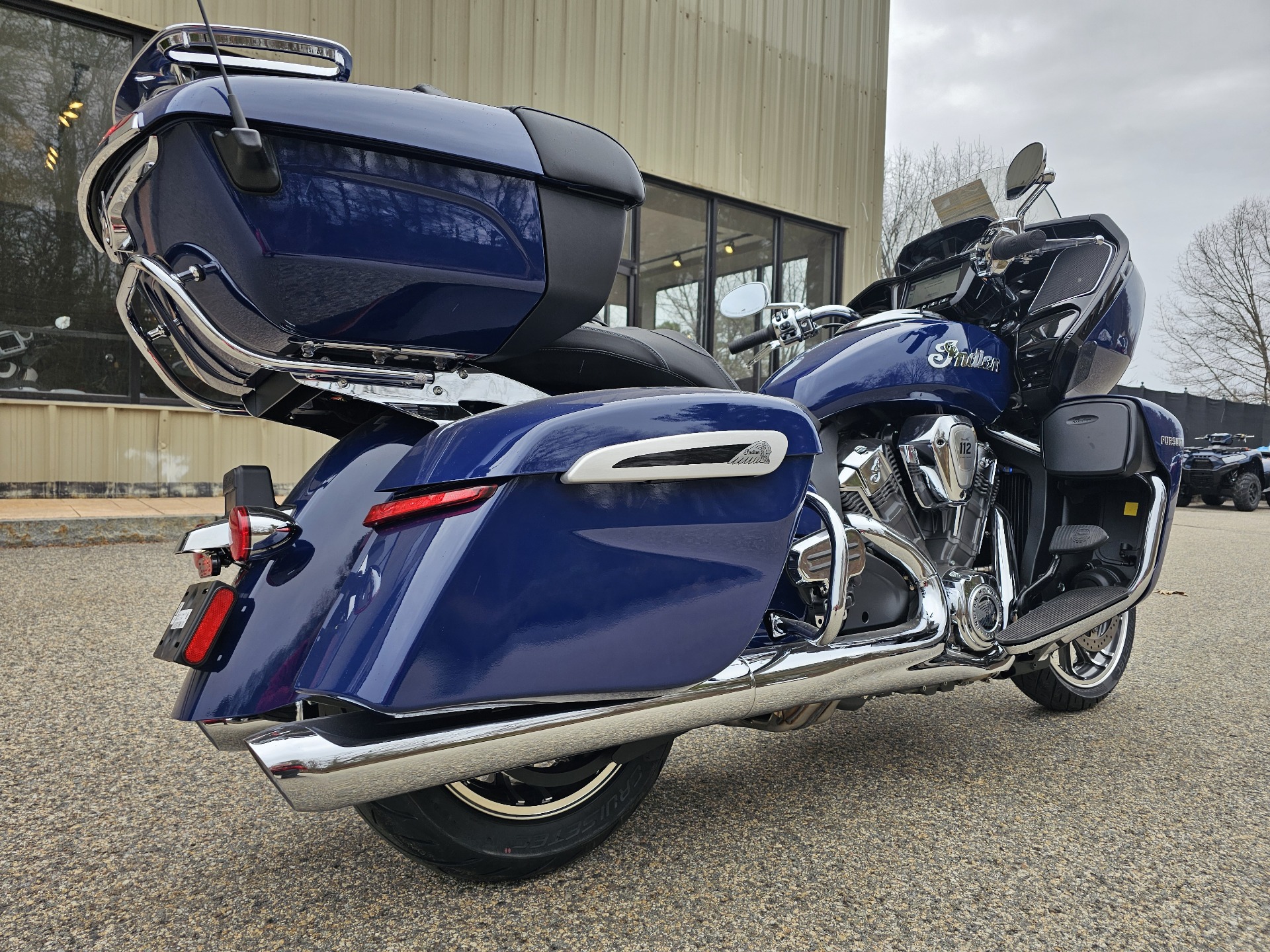 2025 Indian Motorcycle Pursuit® Limited® with 112 and Powerband Audio Package in Tyngsboro, Massachusetts - Photo 3