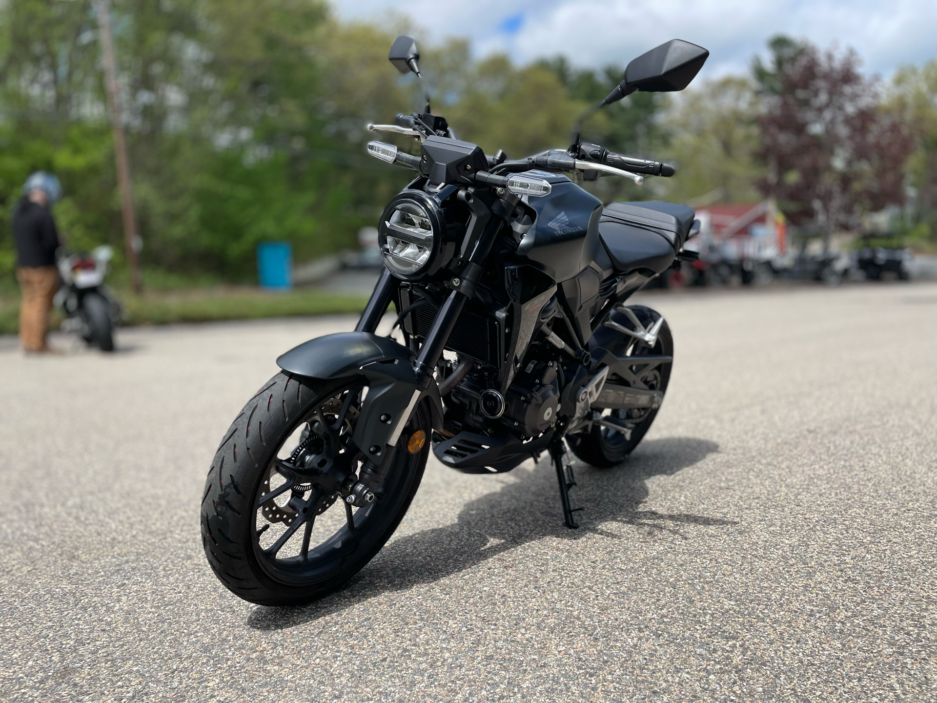 2024 Honda CB300R ABS in Tyngsboro, Massachusetts - Photo 5