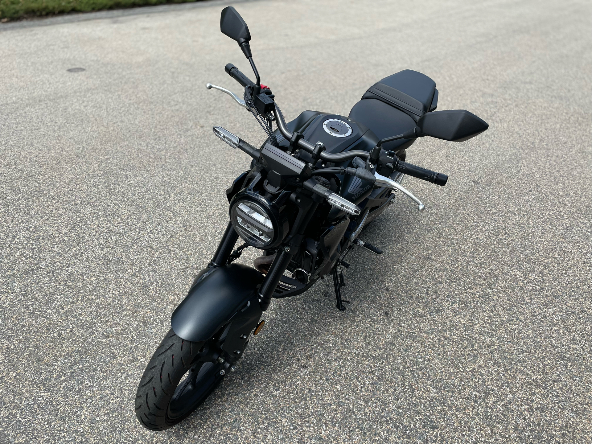 2024 Honda CB300R ABS in Tyngsboro, Massachusetts - Photo 16