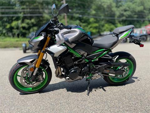 2025 Kawasaki Z900 SE ABS in Tyngsboro, Massachusetts - Photo 6