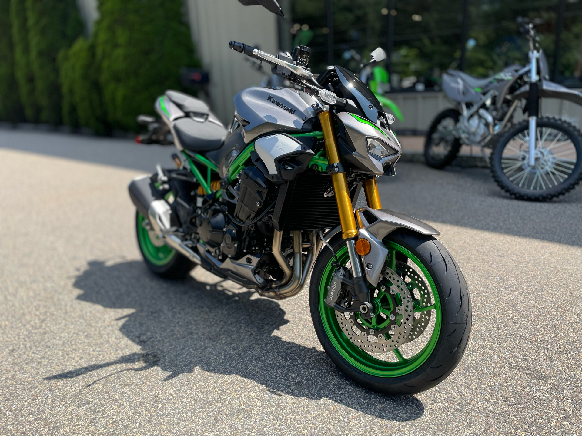 2025 Kawasaki Z900 SE ABS in Tyngsboro, Massachusetts - Photo 7