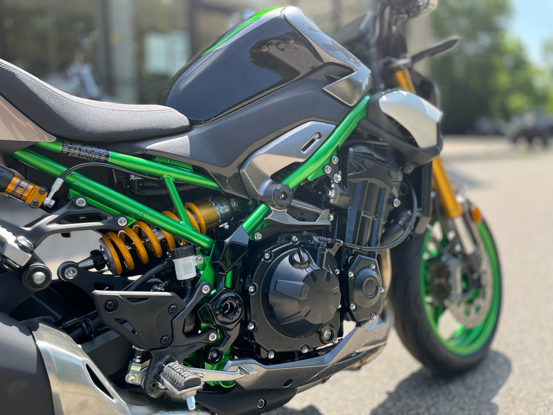 2025 Kawasaki Z900 SE ABS in Tyngsboro, Massachusetts - Photo 15