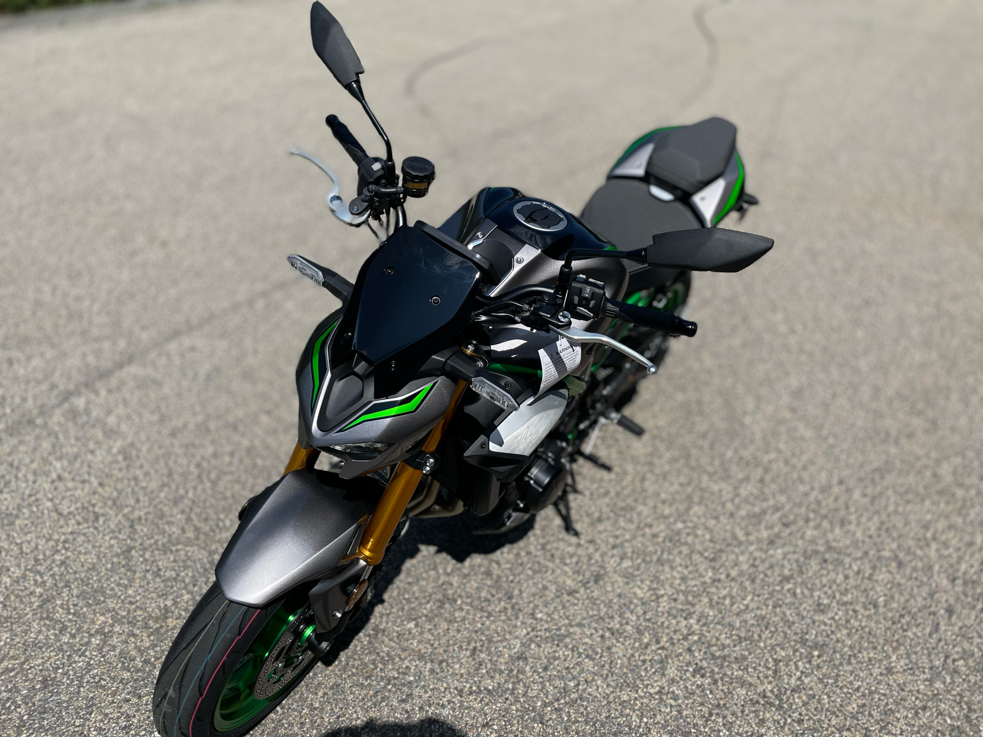 2025 Kawasaki Z900 SE ABS in Tyngsboro, Massachusetts - Photo 20
