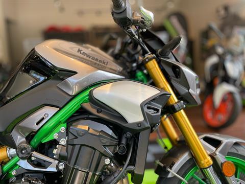 2025 Kawasaki Z900 SE ABS in Tyngsboro, Massachusetts - Photo 3
