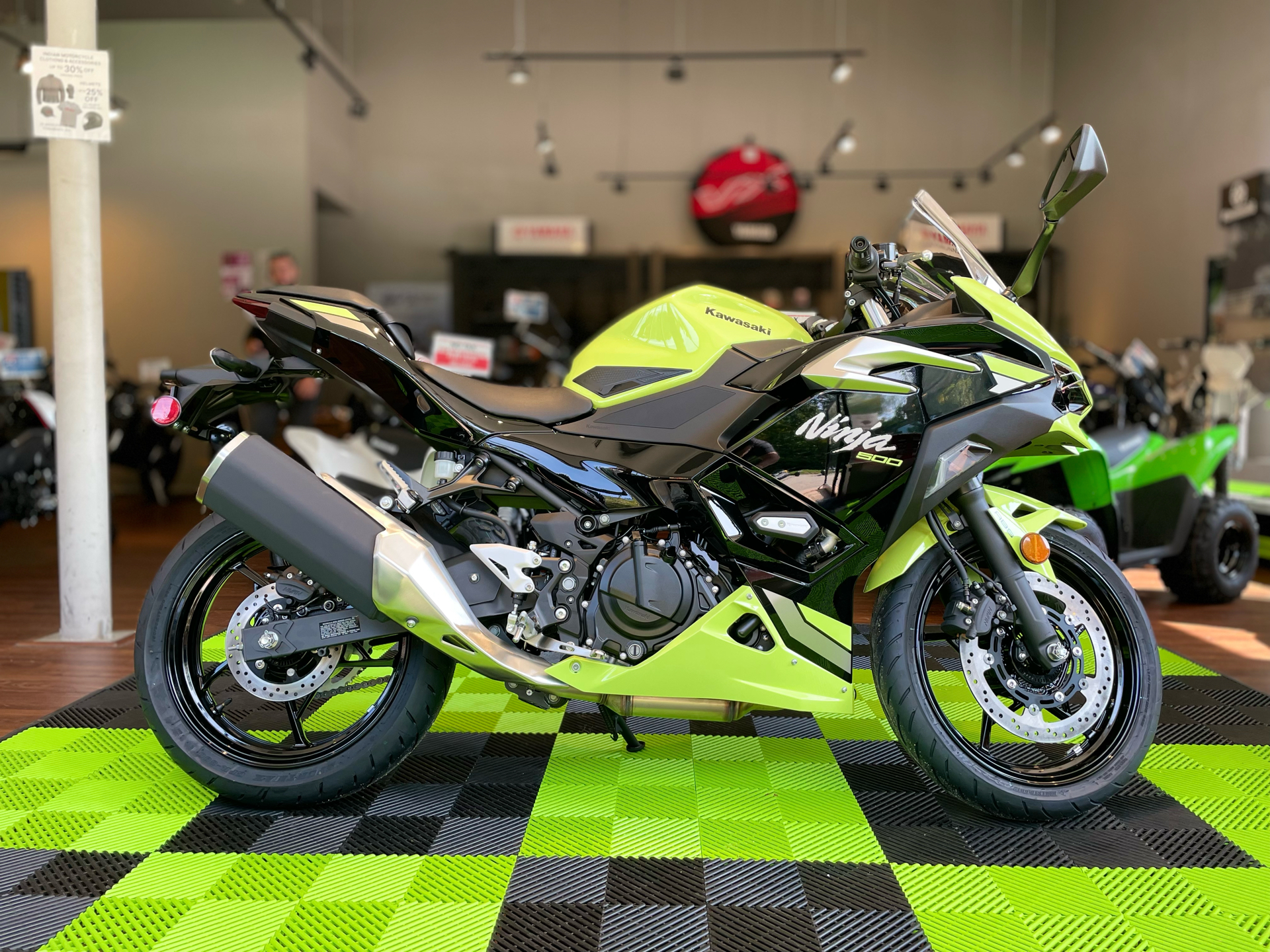 2026 Kawasaki Ninja 500 SE ABS in Tyngsboro, Massachusetts - Photo 1