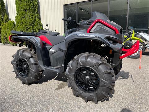 2025 Can-Am Outlander X MR 850 in Tyngsboro, Massachusetts - Photo 5
