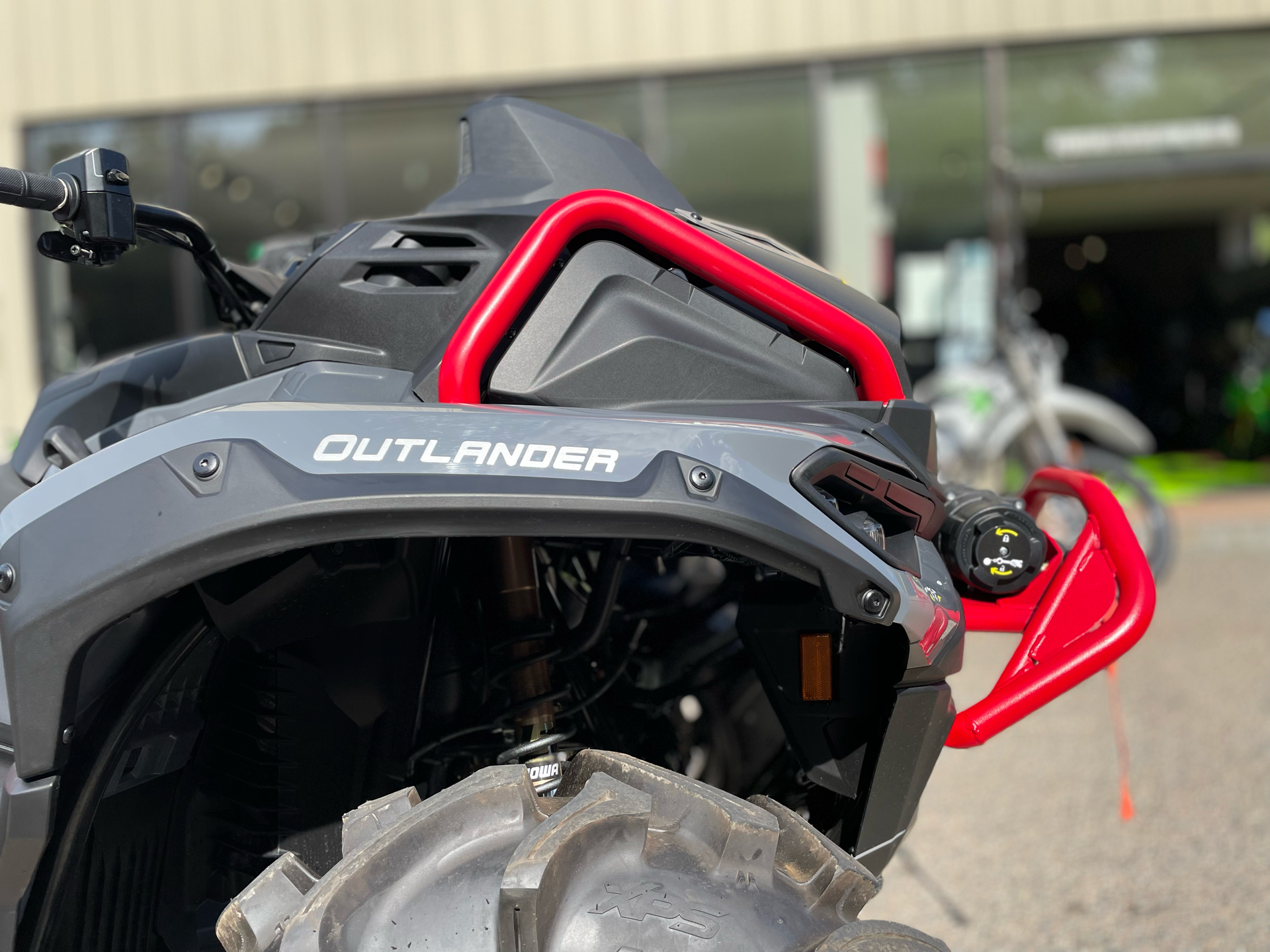 2025 Can-Am Outlander X MR 850 in Tyngsboro, Massachusetts - Photo 12