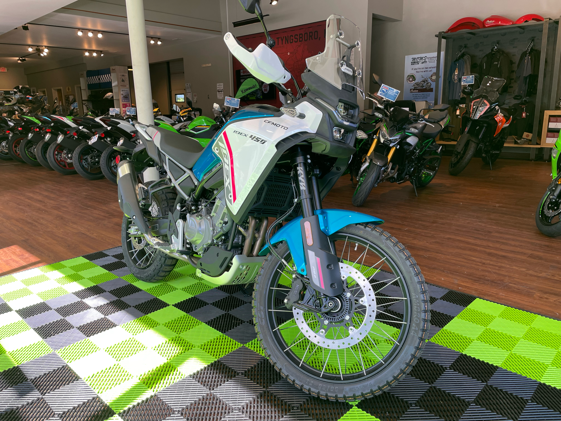 2025 CFMOTO IBEX 450 in Tyngsboro, Massachusetts - Photo 5
