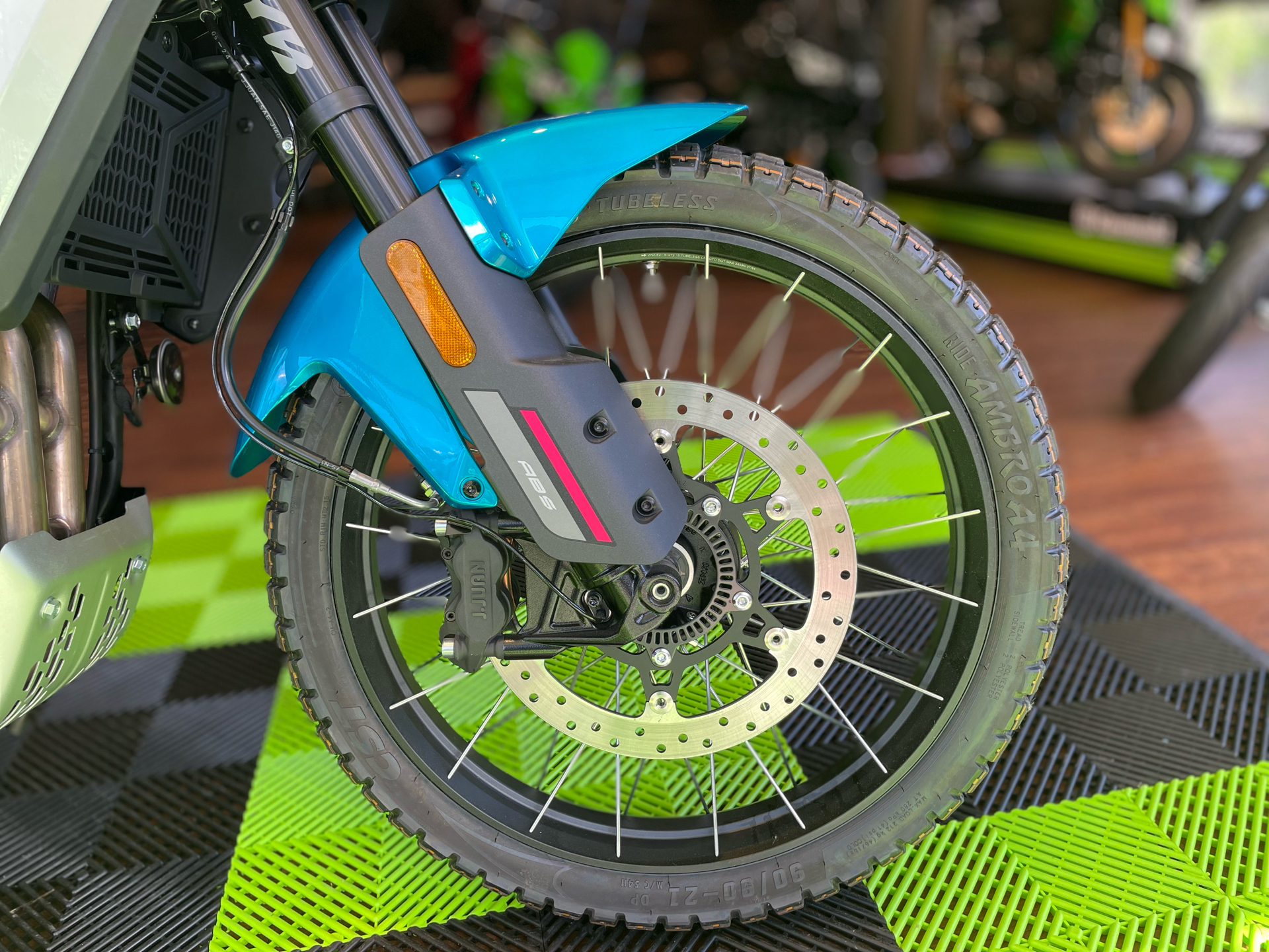 2025 CFMOTO IBEX 450 in Tyngsboro, Massachusetts - Photo 15