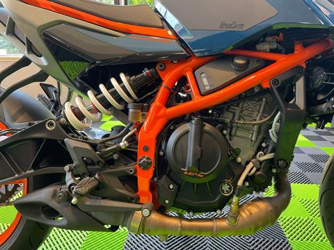 2024 KTM 390 Duke in Tyngsboro, Massachusetts - Photo 15